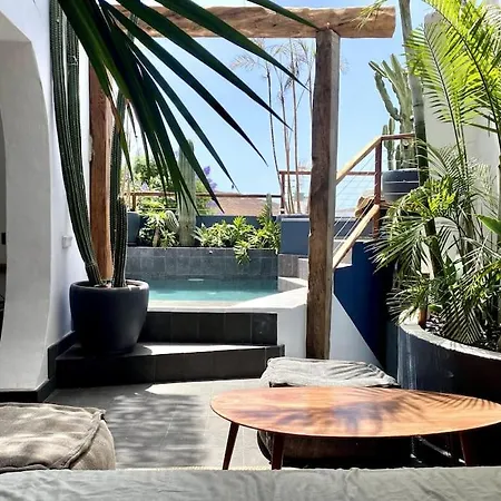 Casa Atlantica *